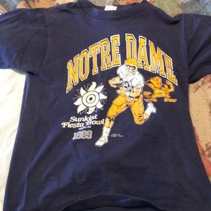 Vintage Notre Dame t shirt